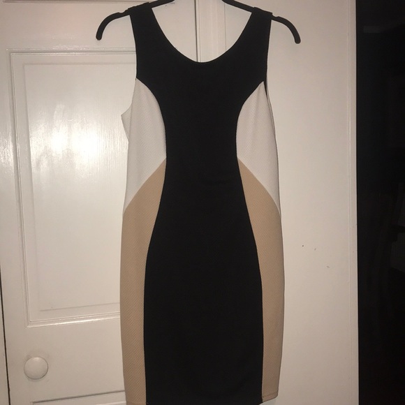 Francesca's Collections Dresses & Skirts - NWT Francesca’s colorblock dress